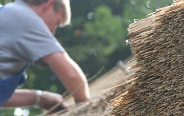 professional Upper Gravenhurst thatchers